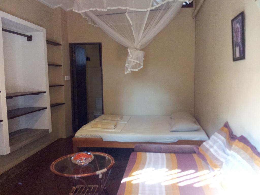 The Danish Villa Resort Baie d'Arugam Extérieur photo