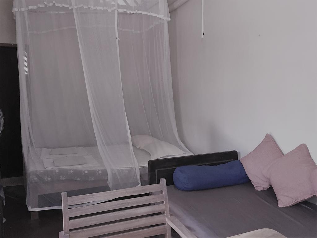 The Danish Villa Resort Baie d'Arugam Extérieur photo